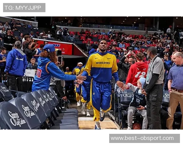 勇士三场比赛连续命中20记以上三分球创造队史新高纪录